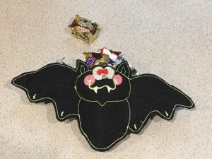 Cute Halloween Bat Candy Holder ITH Applique Embroidery Design