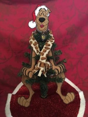 Scooby Doo Christmas Embroidery Design Wreath Tree Stitched on tree